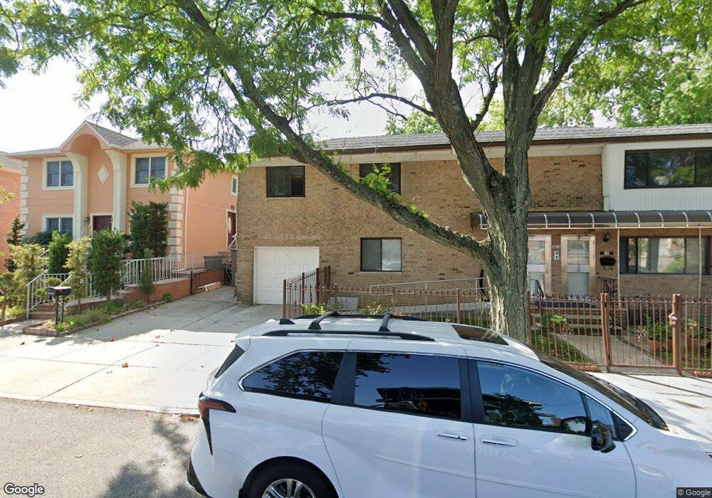 15714 20th Rd unit 3, Whitestone, NY 11357 - photo 1