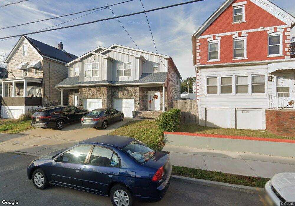 78 Sharot St unit 78, Carteret, NJ 07008 - photo 1