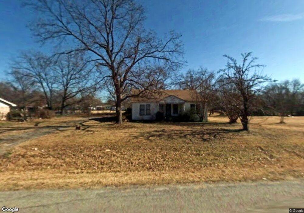 1912 Franklin Ave, Bonham, TX 75418 - photo 1