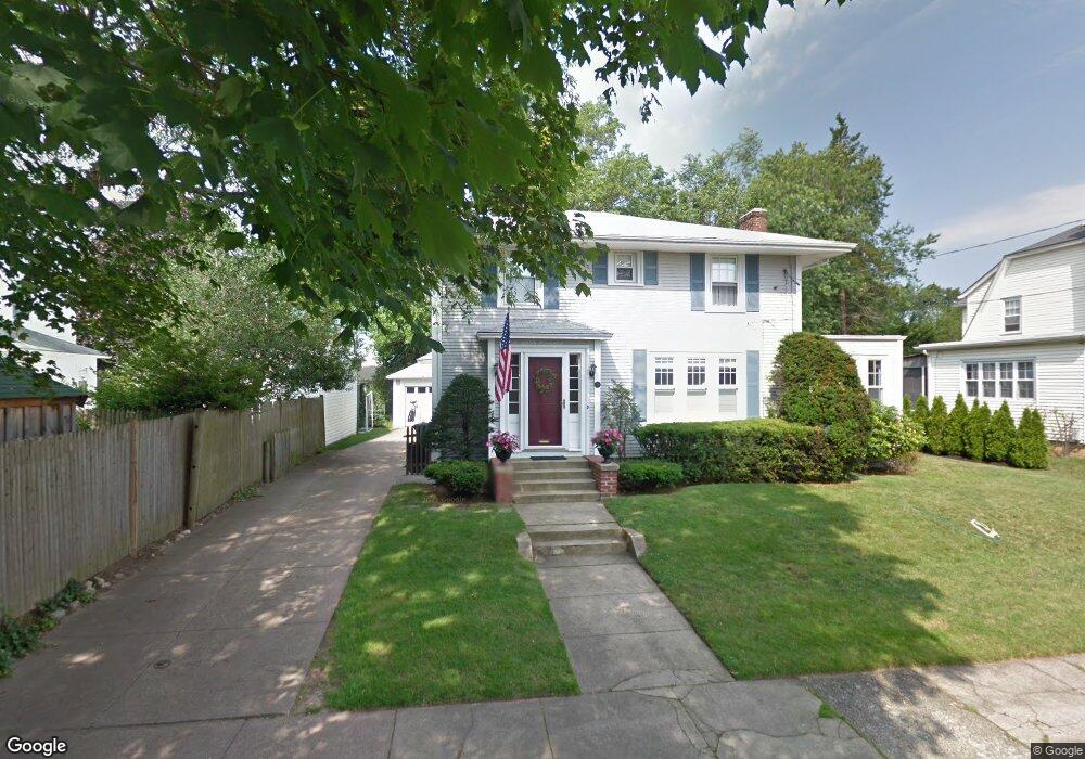 19 Swift St, Cranston, RI 02905 - photo 1