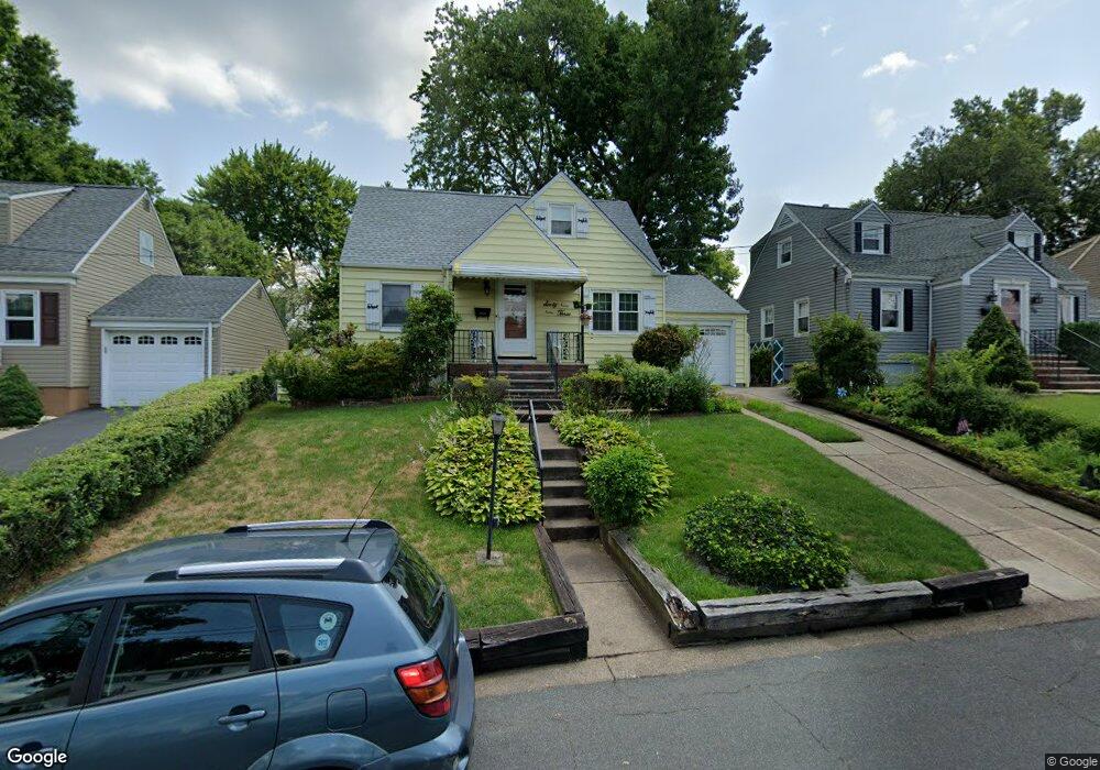 63 Overlook Dr, Dumont, NJ 07628 - photo 1