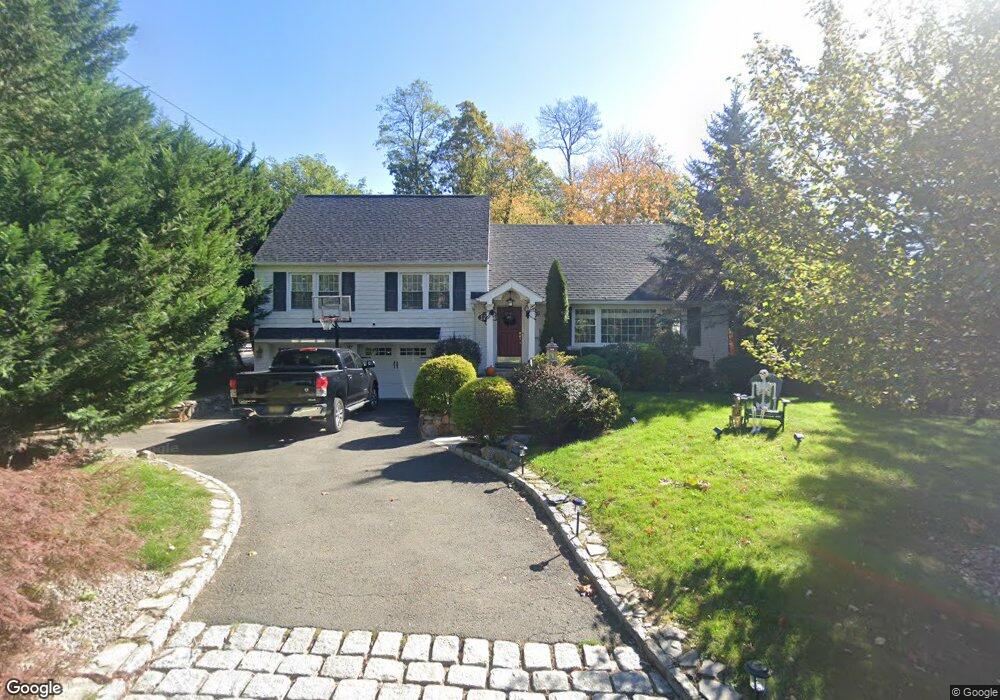 121 Fernwood Rd, Summit, NJ 07901 - photo 1