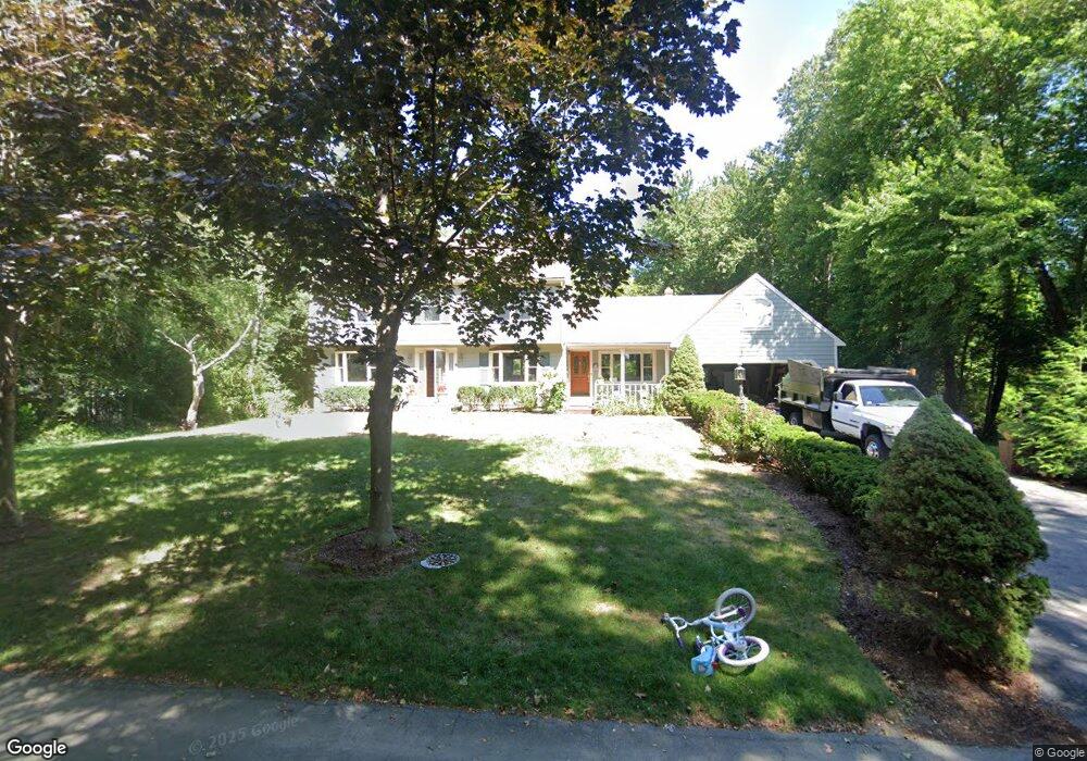 4 Fountainbleau Dr, Hingham, MA 02043 - photo 1