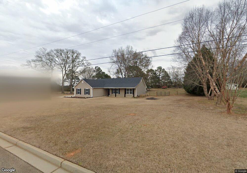 208 Hyannis Dr, Jackson, GA 30233 - photo 1