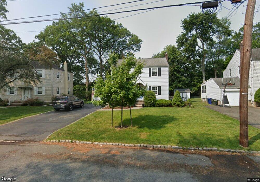 11 Concord Dr, Livingston, NJ 07039 - photo 1