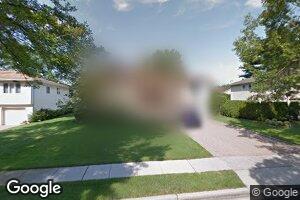 45 Nottingham Rd, New Hyde Park, NY 11040