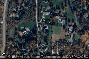 20 Old Som Ln, Chagrin Falls, OH 44022