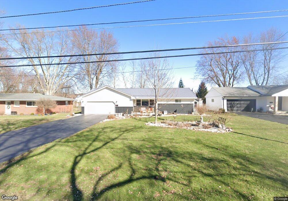 301 Warrington Ave, Findlay, OH 45840 - photo 1