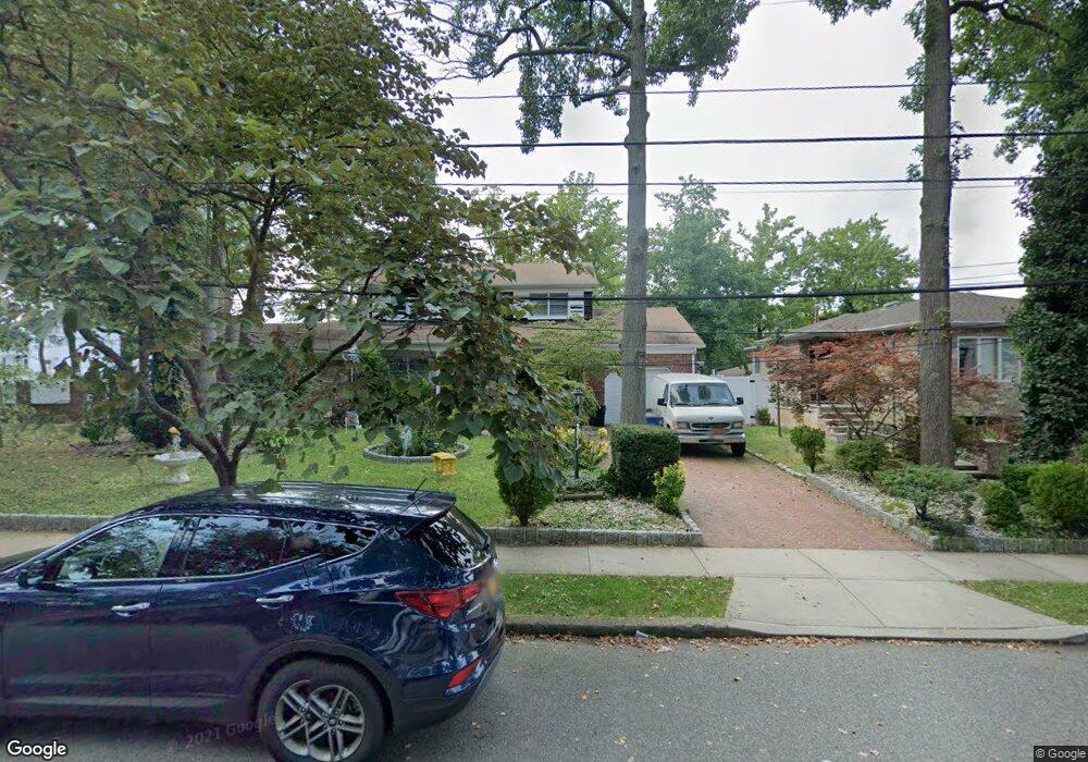 353 Edgegrove Ave, Staten Island, NY 10312 - photo 1