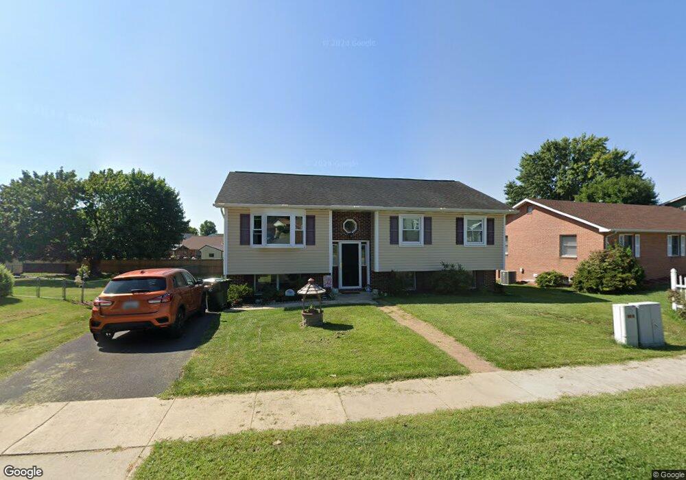 1101 W Irvin Ave, Hagerstown, MD 21742 - photo 1
