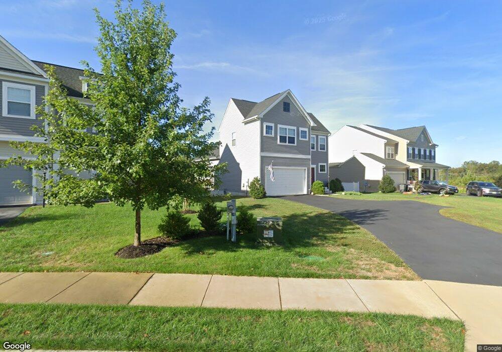 10272 Mayapple Ct, Bristow, VA 20136 - photo 1