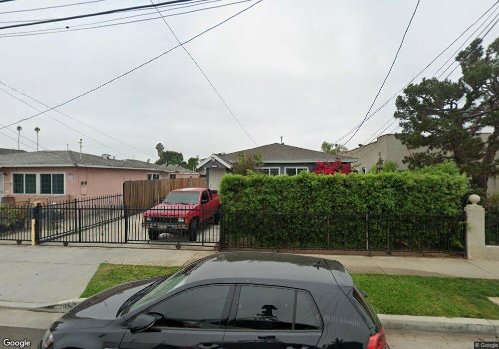 10517 S Burin Ave, Inglewood, CA 90304 - photo 1