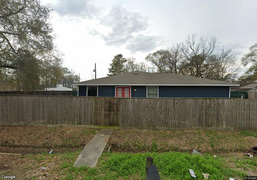 2423 Garapan St, Houston, TX 77091 - photo 1