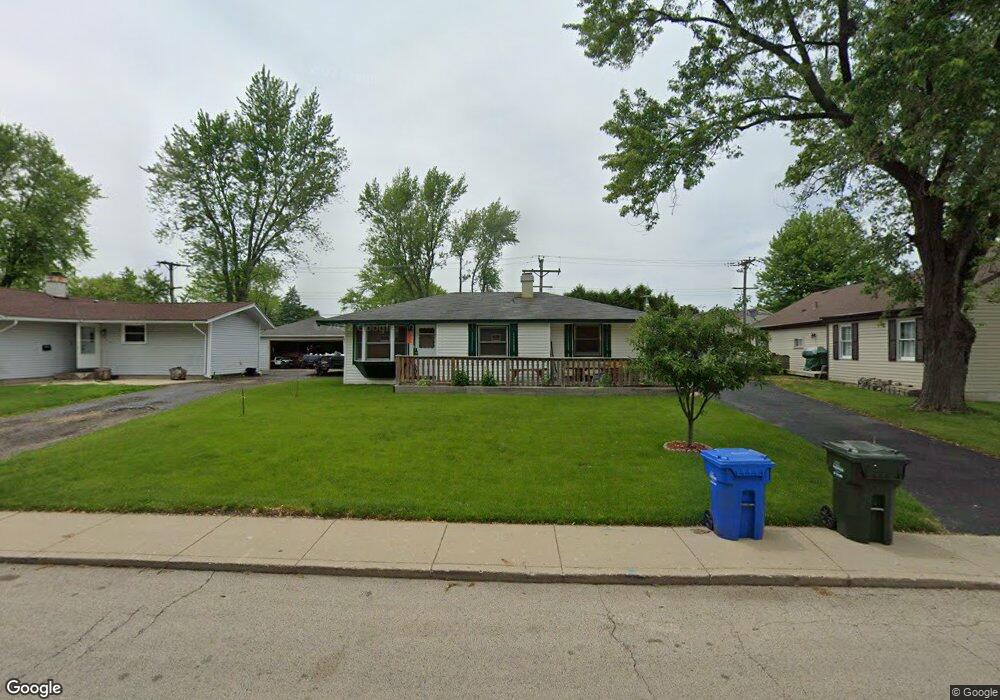 245 Ensenada Dr, Carpentersville, IL 60110 - photo 1