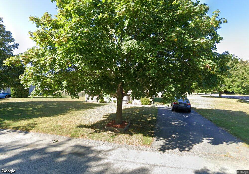 20 Peckham Place, Bristol, RI 02809 - photo 1