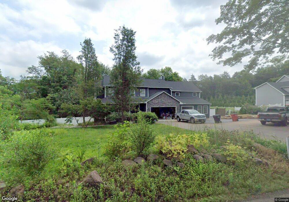 342 Grieb Rd, Wallingford, CT 06492 - photo 1