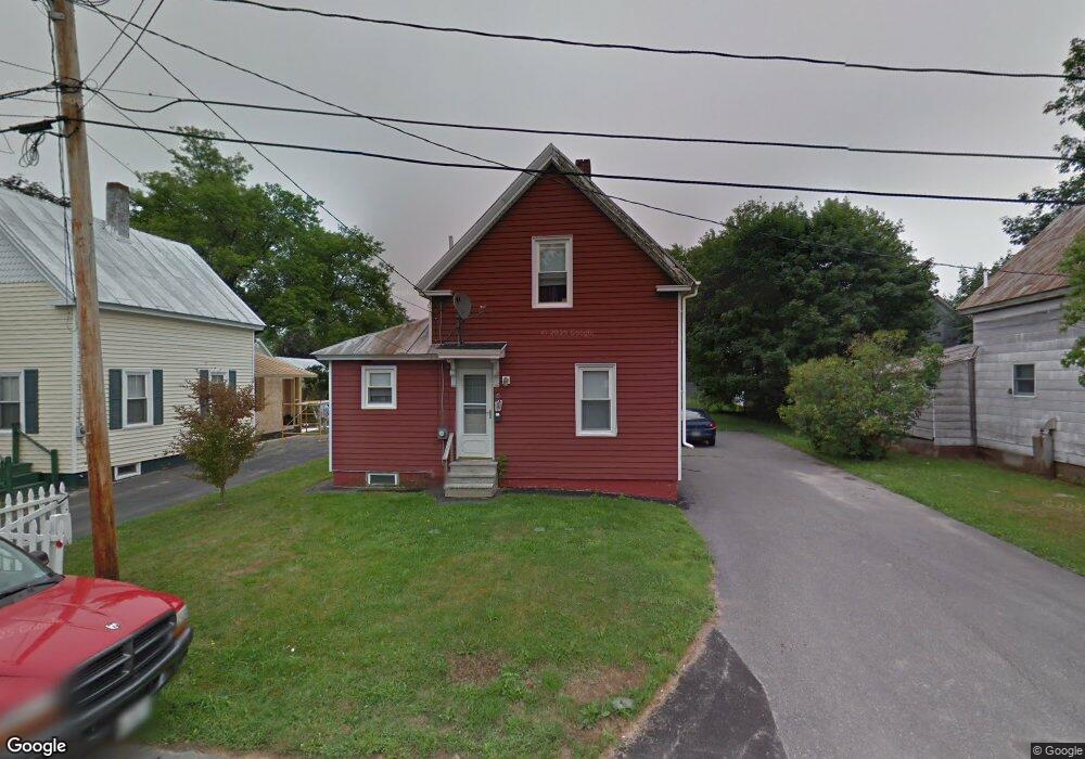 8 Pratt Ct, Skowhegan, ME 04976 - photo 1