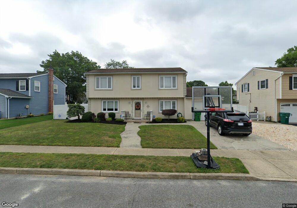 5 Pine Cone Ln, Howell, NJ 07731 - photo 1