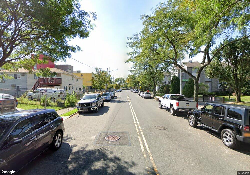 76 Farragut Ave unit 2, Staten Island, NY 10303 - photo 1