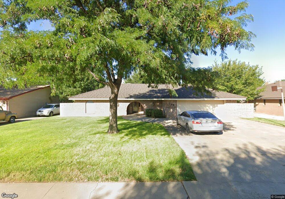 308 Melinda Ln, Dumas, TX 79029 - photo 1