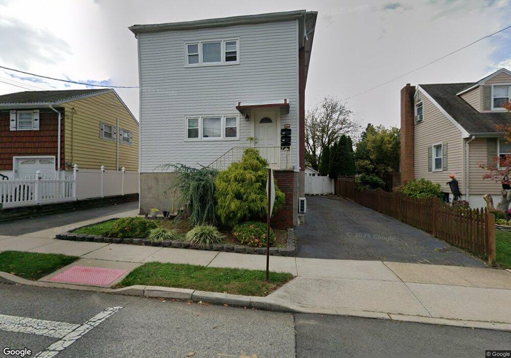 408 Thomas Ave unit 2F, Lyndhurst, NJ 07071 - photo 1