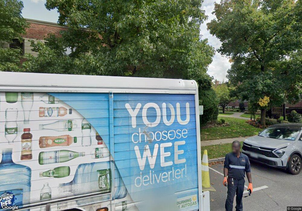 236 Cedarhurst Ave unit 11A, Cedarhurst, NY 11516 - photo 1