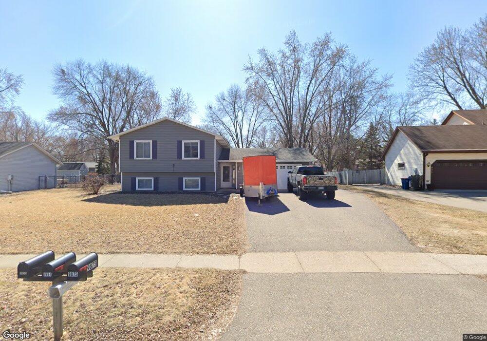 9855 103rd Ave N, Maple Grove, MN 55369 - photo 1