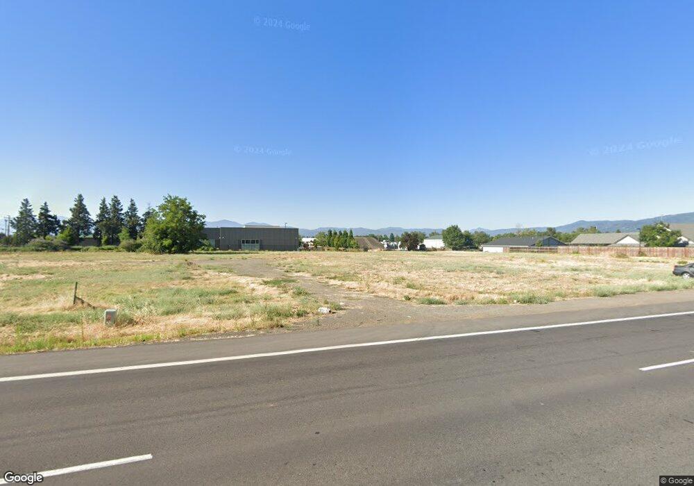 1860 Biddle Rd, Medford, OR 97504 - photo 1