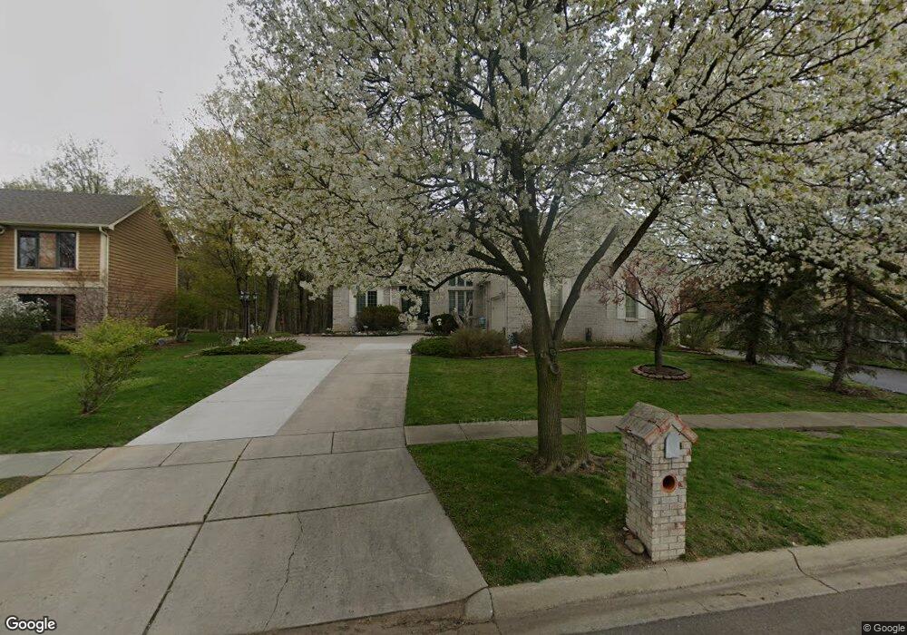 5704 River Ridge Dr, Lansing, MI 48917 - photo 1