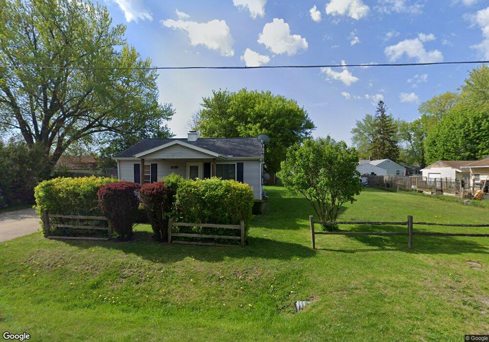 1019 W Mclean Ave, Flint, MI 48507 - photo 1