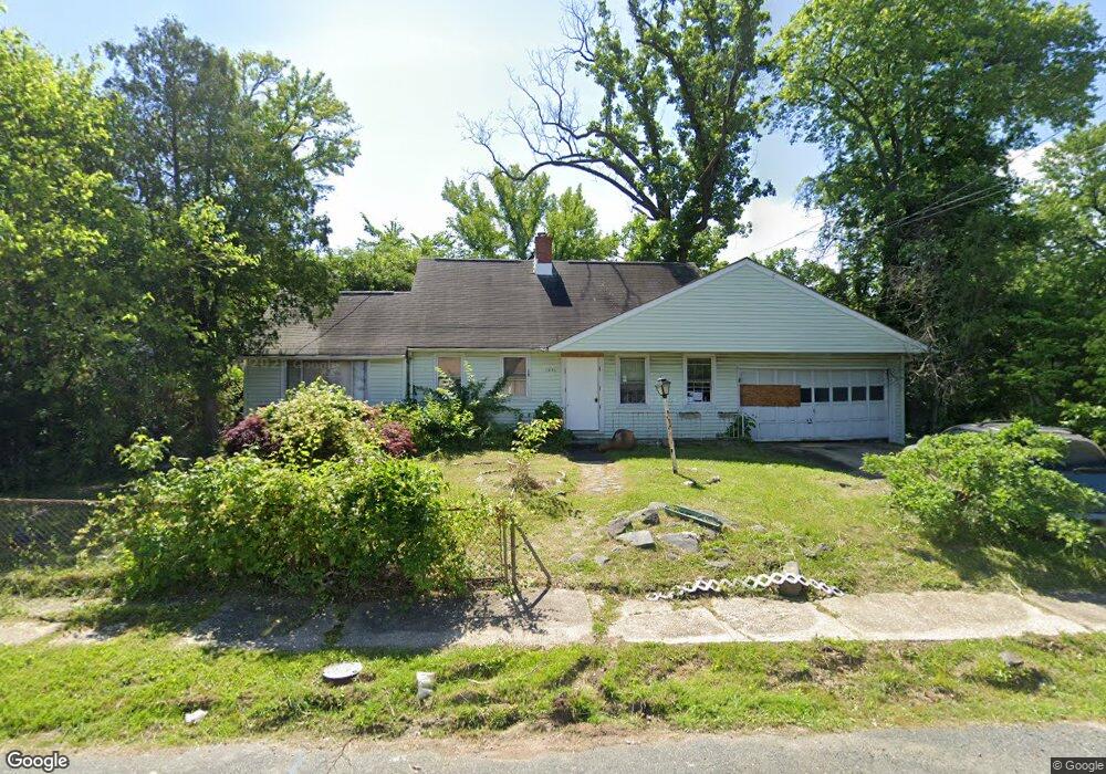 7921 Rolling View Ave, Nottingham, MD 21236 - photo 1