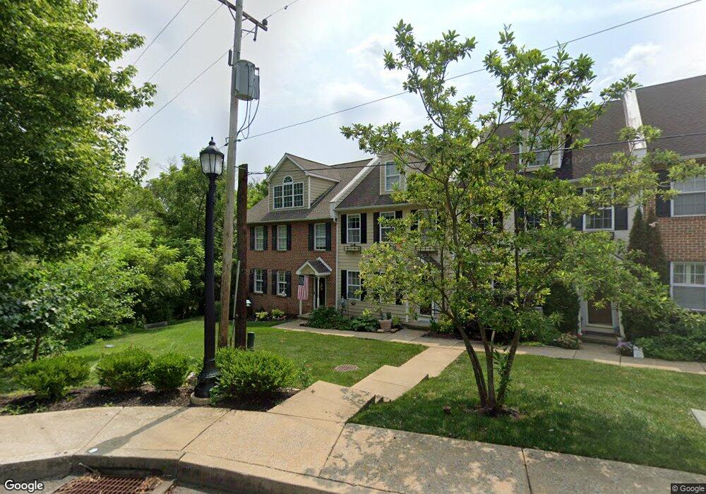 318 E Mulberry St, Kennett Square, PA 19348 - photo 1