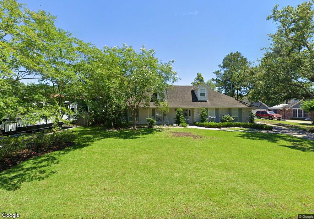 811 Cross Gates Blvd, Slidell, LA 70461 - photo 1