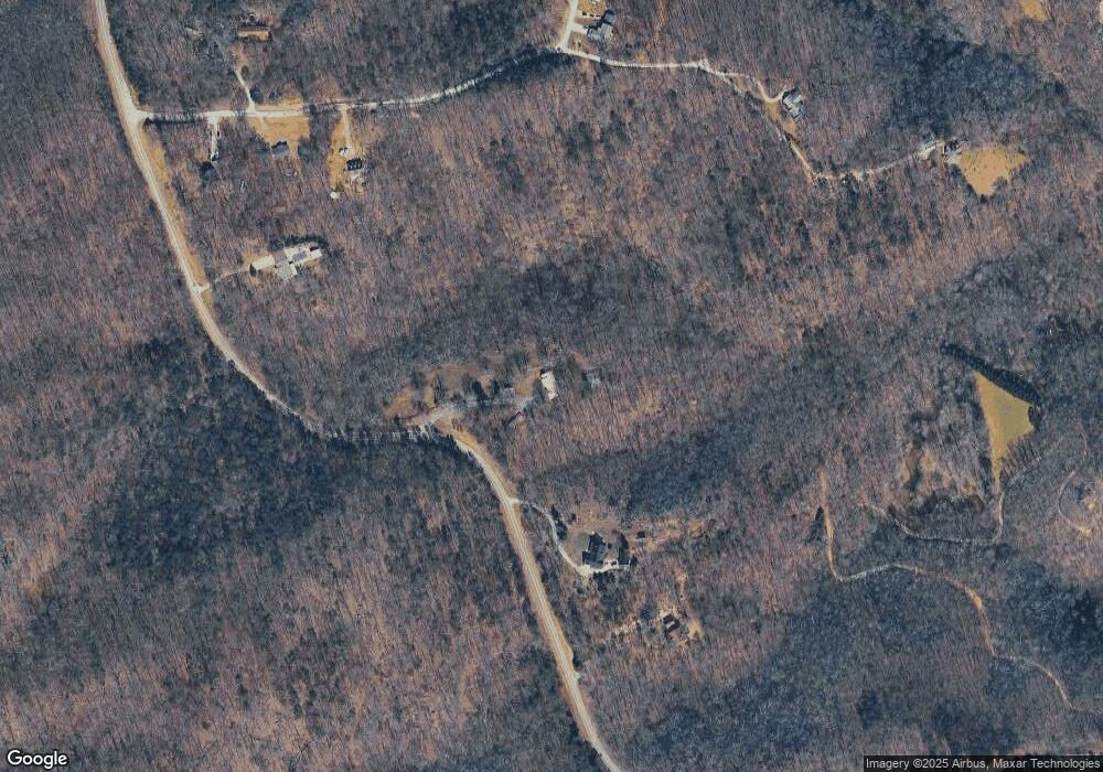 974 Moccasin Gap Rd, Lula, GA 30554 - photo 1