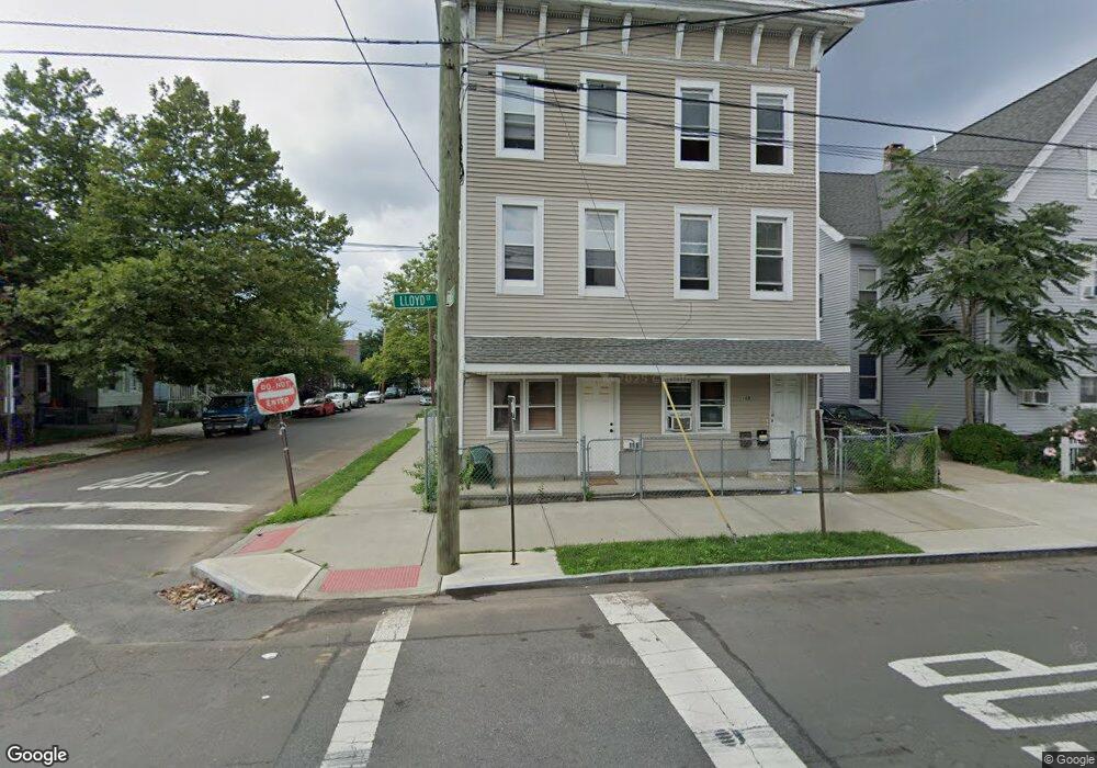 168 Lloyd St unit Second  floor, New Haven, CT 06513 - photo 1