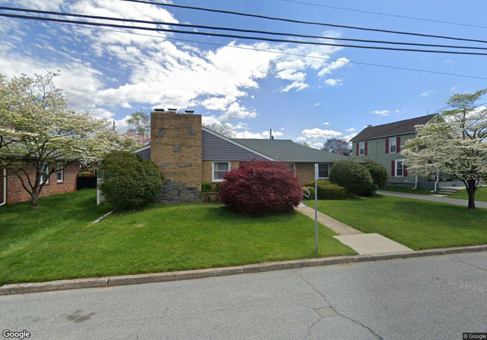 841 6th St, Whitehall, PA 18052 - photo 1