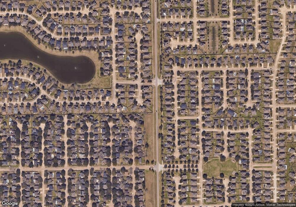 3613 Barrington Ct, Pearland, TX 77584 - photo 1