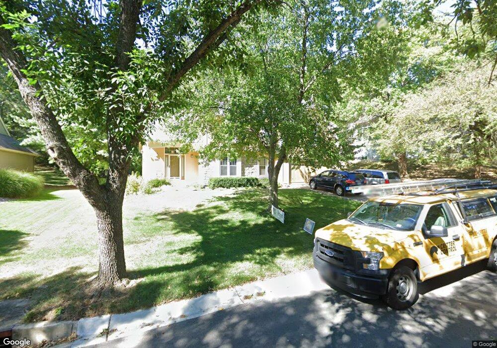 5820 Mullen Rd, Shawnee, KS 66216 - photo 1