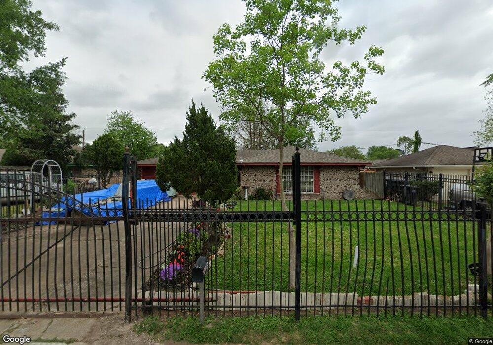 3903 Beau Ln, Houston, TX 77039 - photo 1
