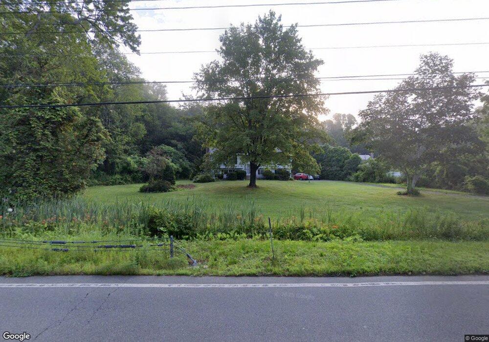 962 Suffield St, Suffield, CT 06078 - photo 1