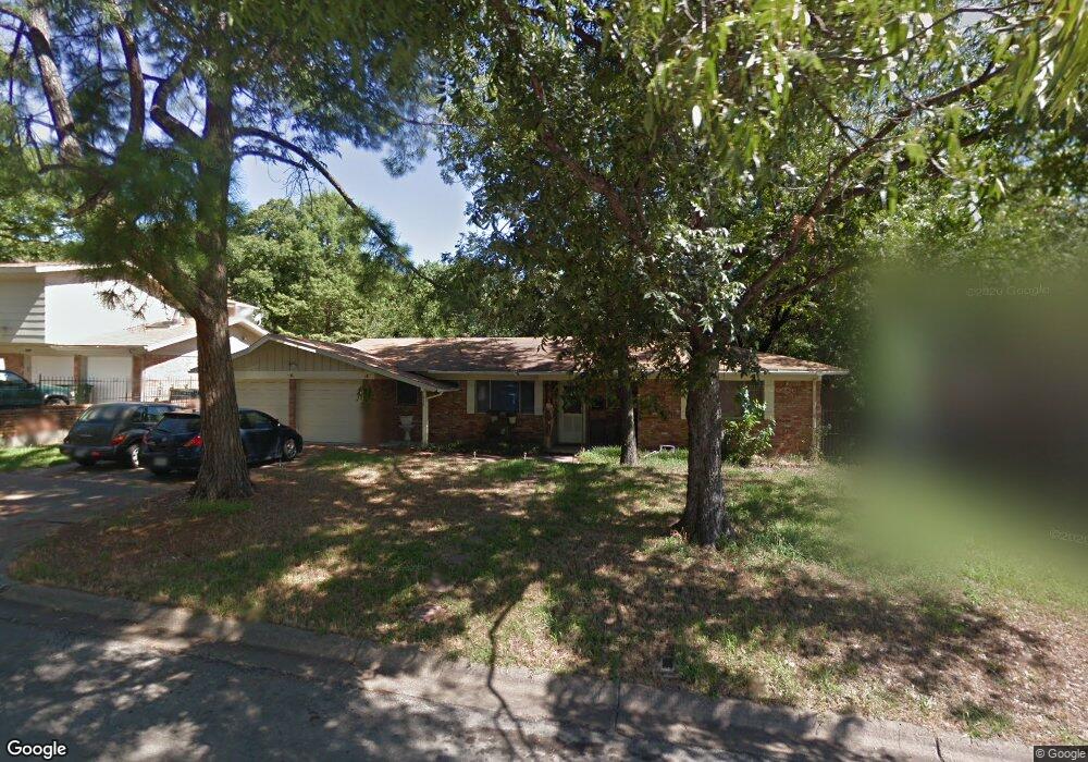 616 W Cheryl Ave, Hurst, TX 76053 - photo 1