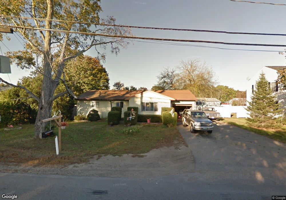 172 Ocean Rd, Portsmouth, NH 03801 - photo 1