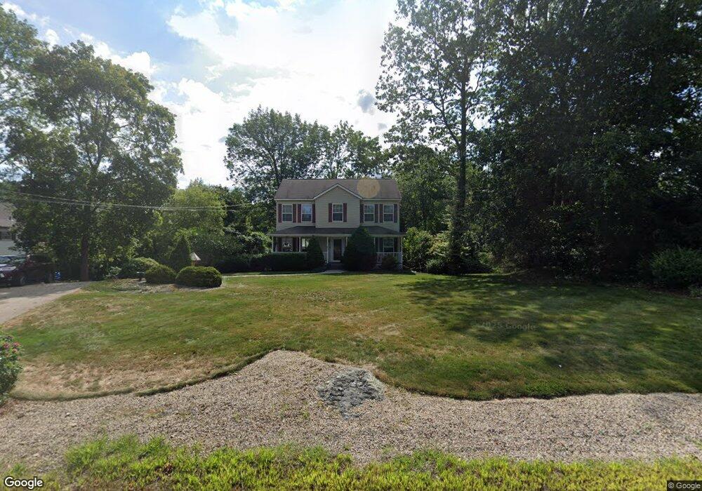 500 Middle Rd, Portsmouth, NH 03801 - photo 1