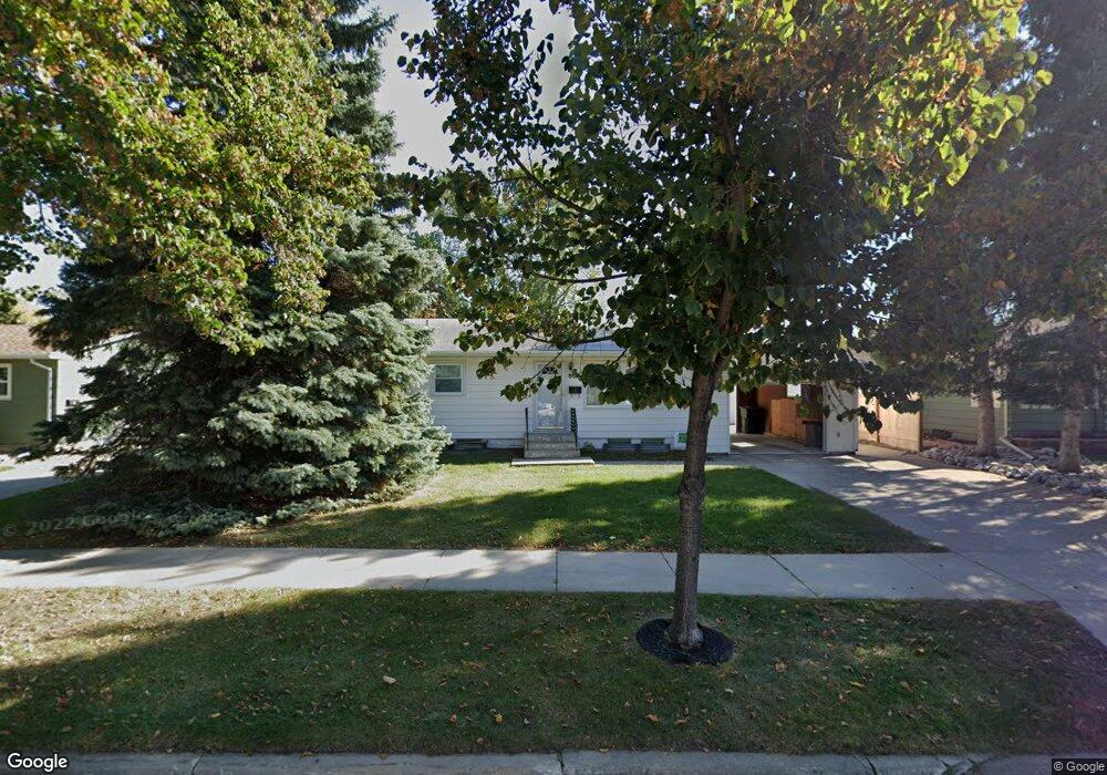 823 S 23rd St, Grand Forks, ND 58201 - photo 1