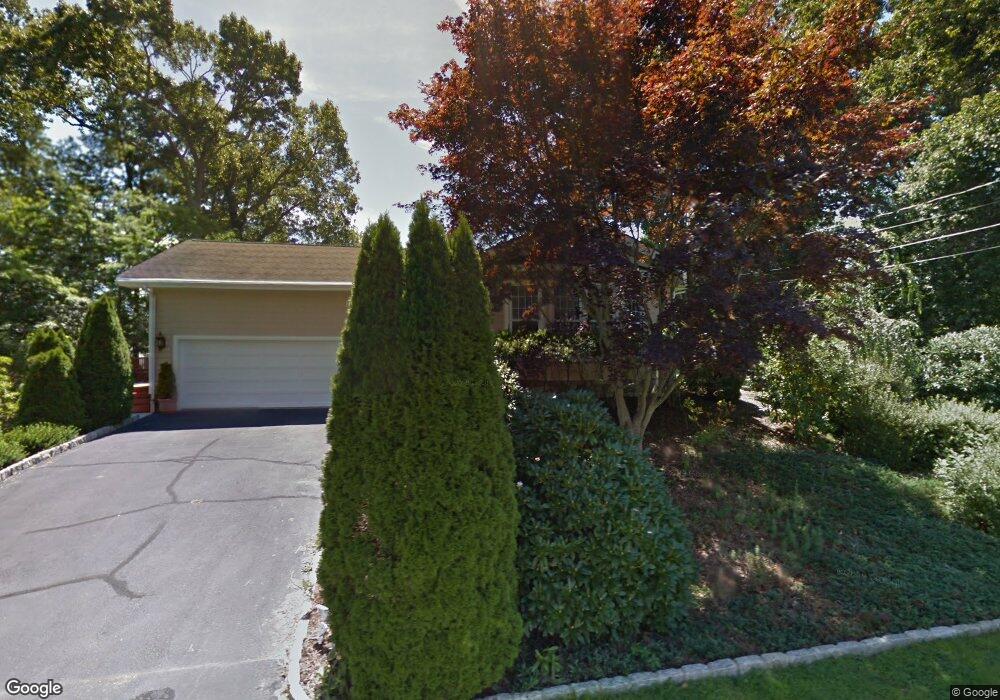 26 Bellaire Rd, Niantic, CT 06357 - photo 1