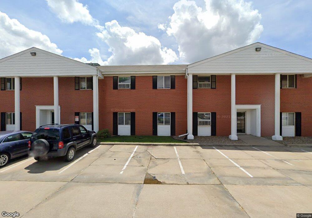 3330 Southgate Ct SW unit 291, Cedar Rapids, IA 52404 - photo 1