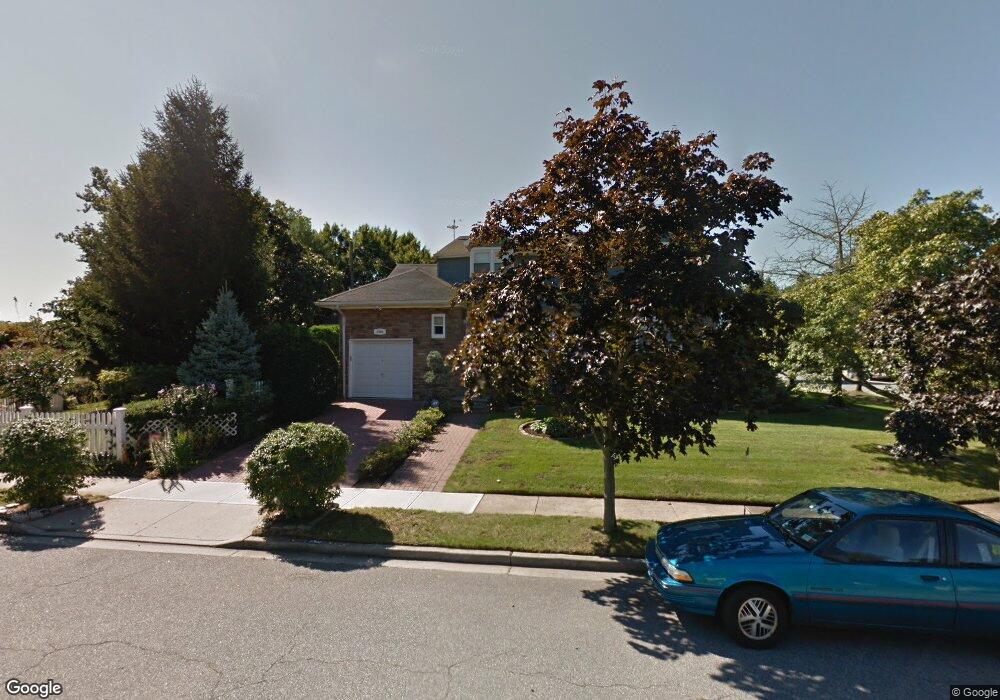 2300 Windsor Rd, Baldwin, NY 11510 - photo 1