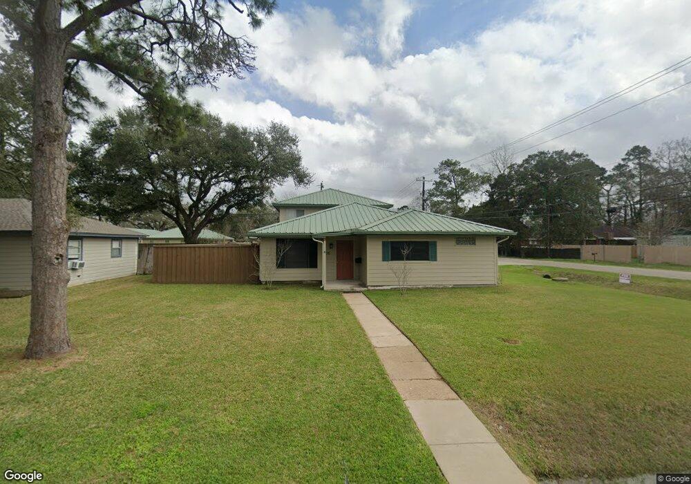238 Mclemore Dr, Alvin, TX 77511 - photo 1