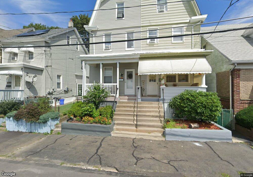 647 Roosevelt St, Hazleton, PA 18201 - photo 1