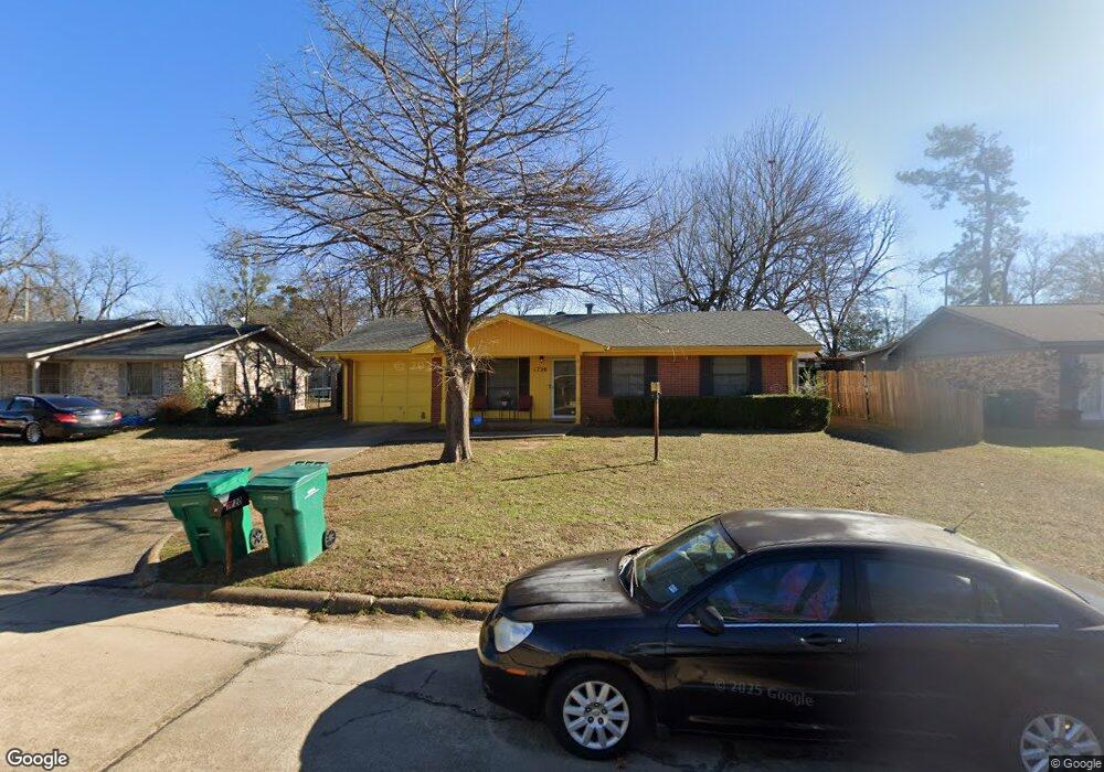 1720 Waverly Dr, Texarkana, TX 75501 - photo 1